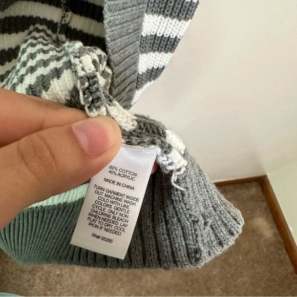 Express Gray White Stripes Open Front Cardigan Size Small - Picture 5 of 5